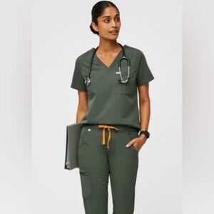 Figs Scrub Set - Moss